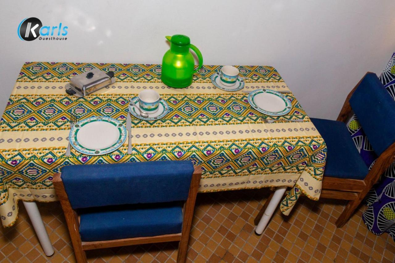 Karls Guesthouse Cotonou Exterior photo