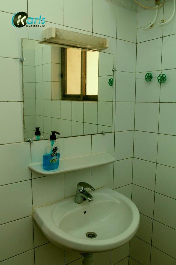 Karls Guesthouse Cotonou Exterior photo