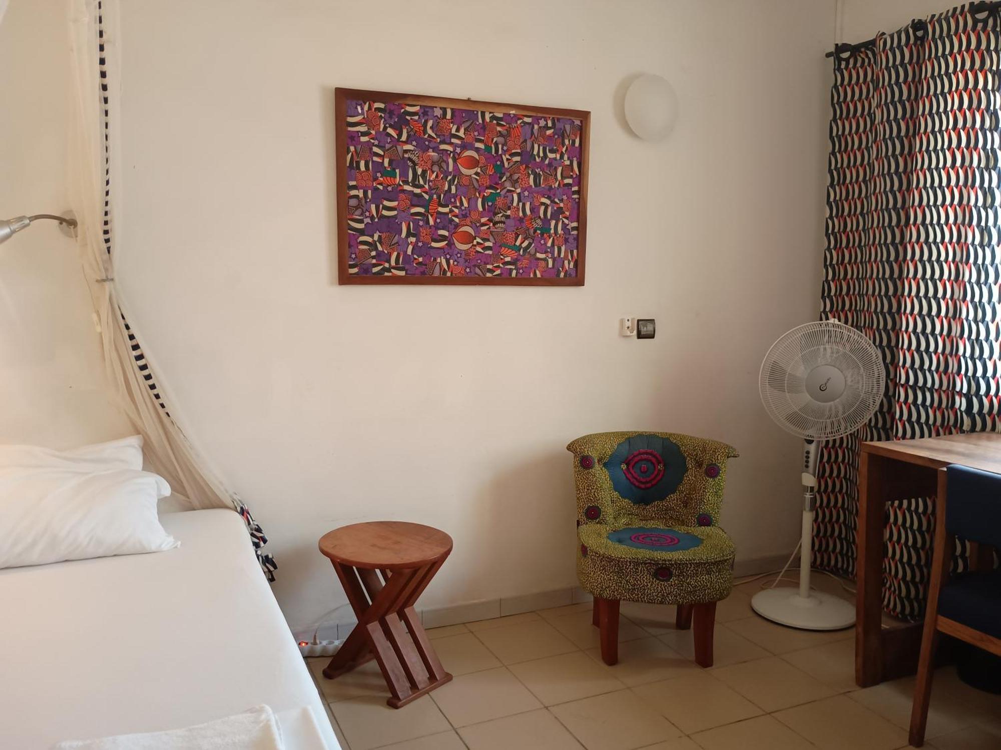 Karls Guesthouse Cotonou Exterior photo